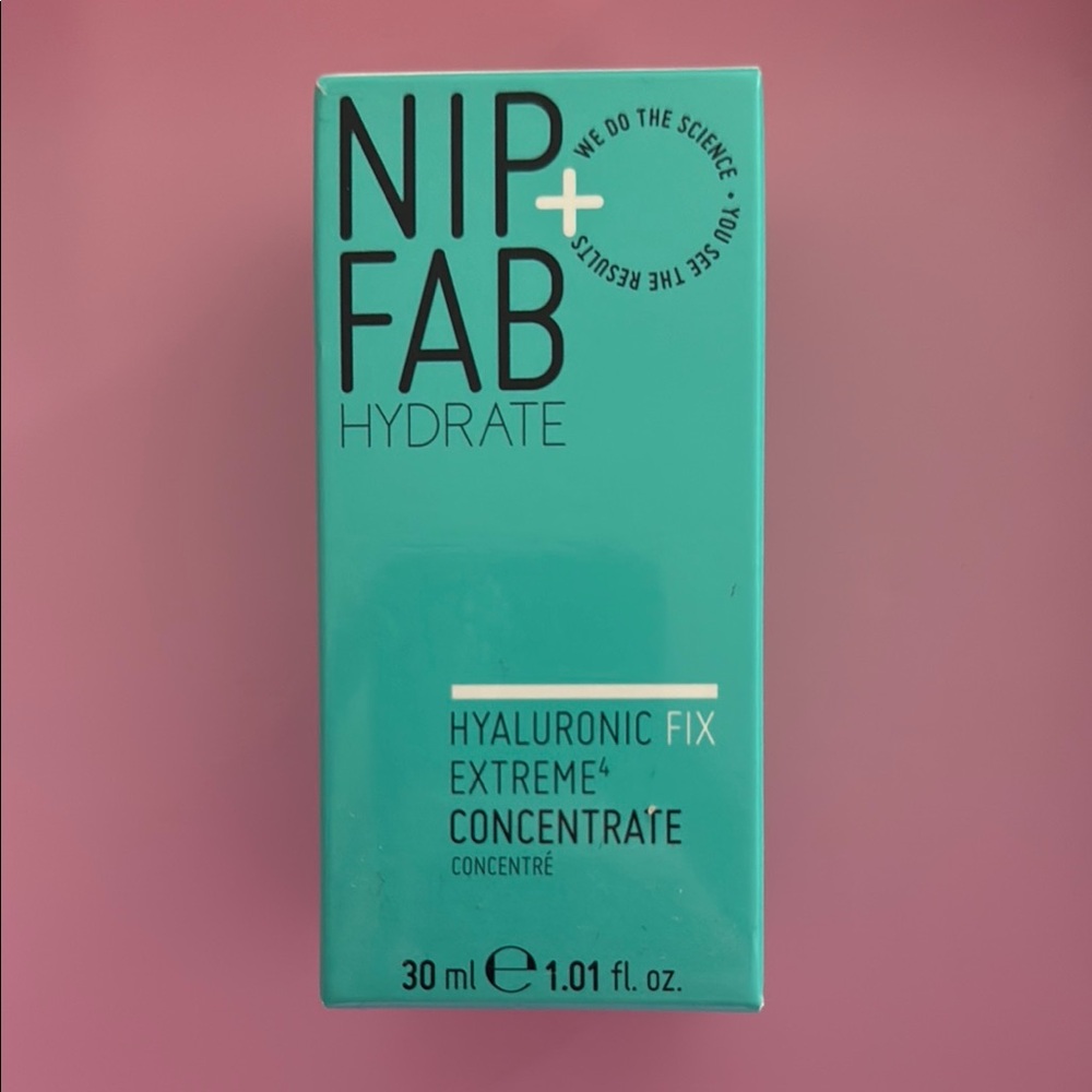 NIP+FAB Hydrate Hyaluronic Fix Concentrate